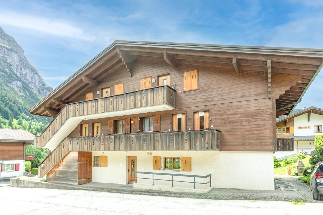 Chalet Graben - Aare Jungfrau Ag Гріндельвальд Екстер'єр фото